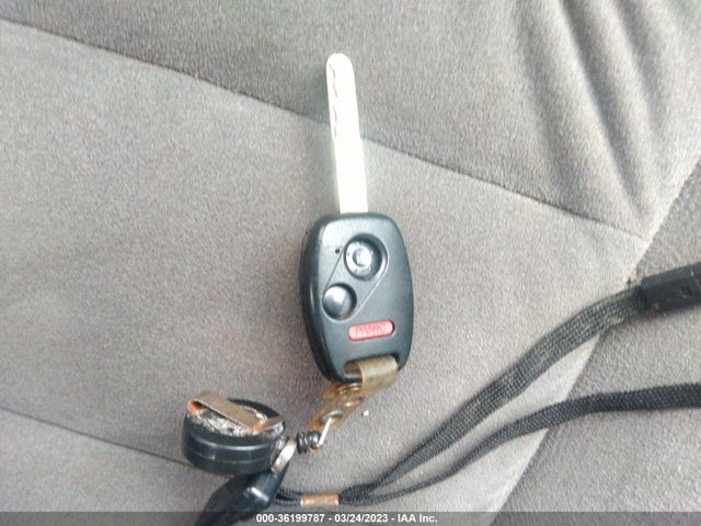 2006 HONDA CIVIC SDN LX VIN: 2HGFA16546H505240