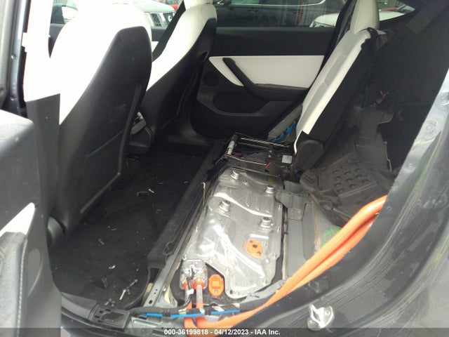 Tesla Model Y Performance 2021 5YJYGDEF4MF121687 Image 9