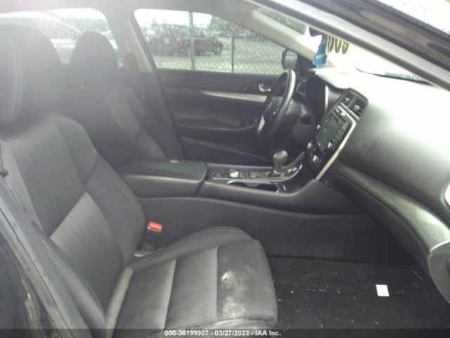 1N4AA6AP5GC443453 Nissan Maxima 3.5 S