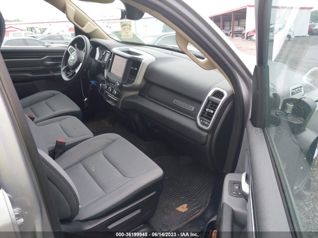 1C6RRFFG5LN393903 RAM 1500 Big Horn