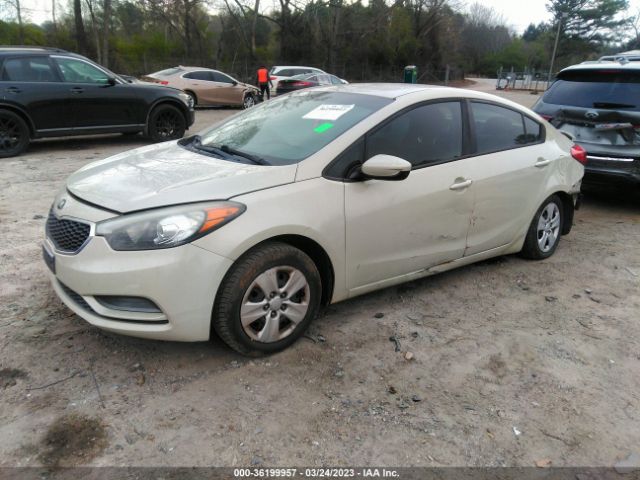 KNAFK4A65F5327579 KIA FORTE LX
