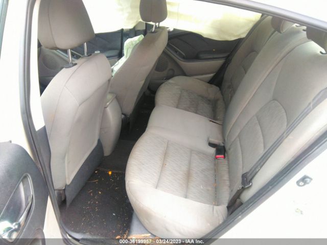 KNAFK4A65F5327579 KIA FORTE LX