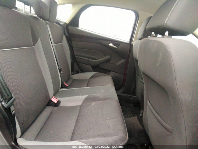 2014 FORD FOCUS SE VIN: 1FADP3F29EL188357