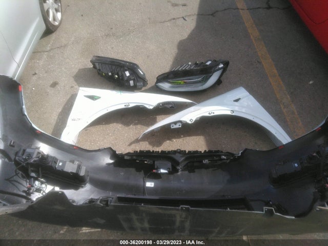 2022 Tesla Model X, VIN: 7SAXCBE60NF351551