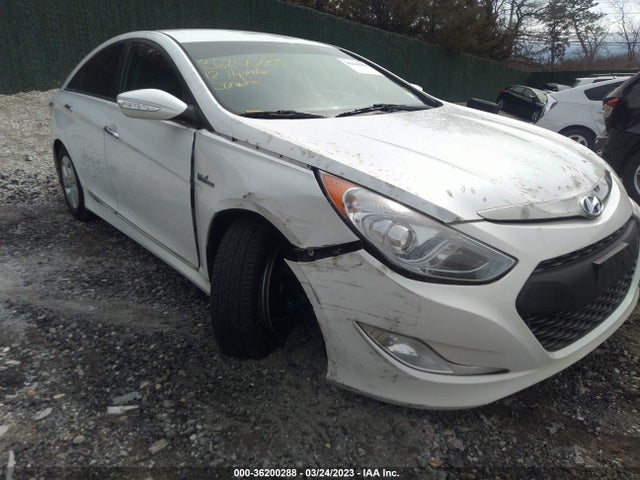 2012 HYUNDAI SONATA HYBRID VIN: KMHEC4A41CA032133