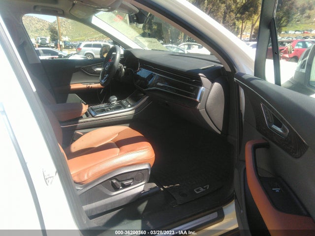 2020 Audi Q7, VIN: WA1LXAF7XLD004938