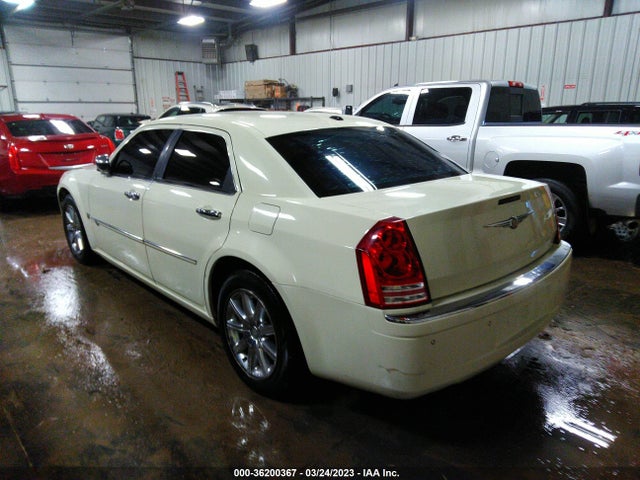 2010 CHRYSLER 300 300C HEMI VIN: 2C3CA6CT2AH114330
