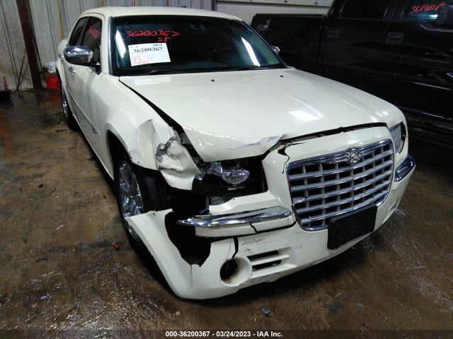 2010 CHRYSLER 300 300C HEMI VIN: 2C3CA6CT2AH114330