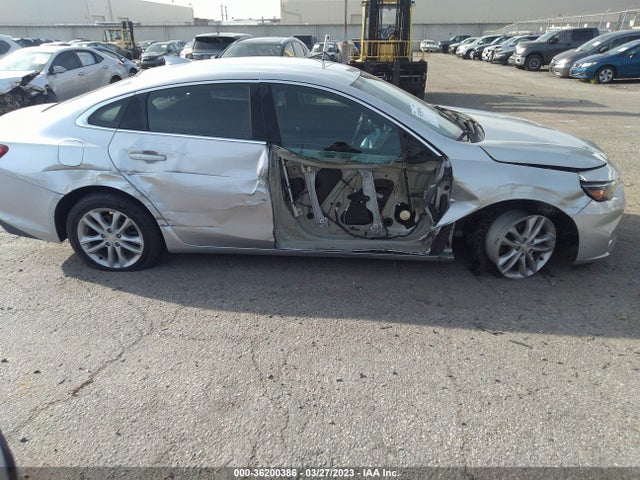Chevrolet MALIBU LT 2018 1G1ZD5ST7JF175398 Image 8