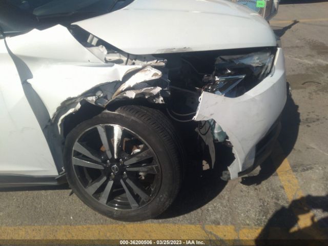 3N1CP5CUXJL540662 Nissan KICKS SV