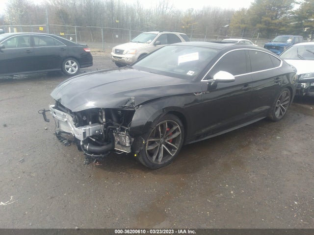 WAUC4CF58JA063281 Audi S5 Sportback Prestige