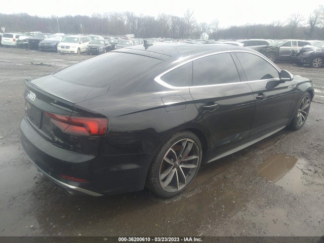 WAUC4CF58JA063281 Audi S5 Sportback Prestige
