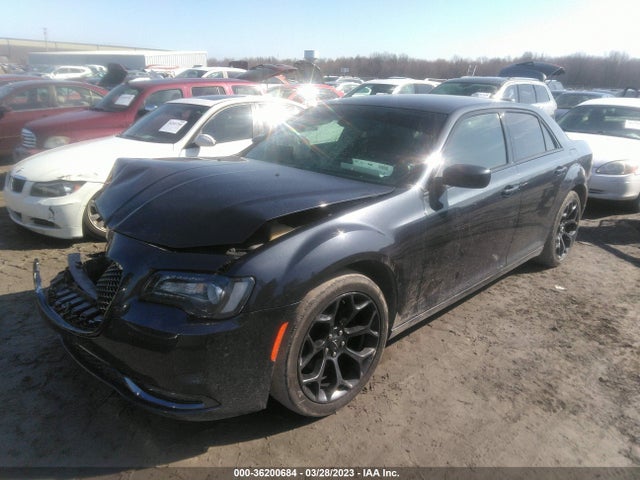 Chrysler 300 300s 2019 2C3CCABG8KH515674 Image 2