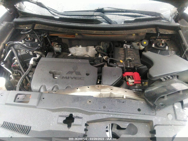 JA4AZ3A30JZ022494 Mitsubishi Outlander Es/se/sel/le