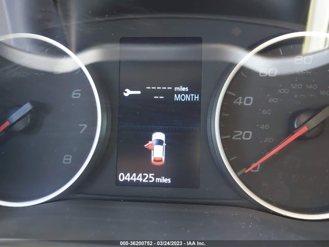 JA4AS3AA5JZ044073 Mitsubishi Eclipse Cross Es