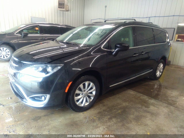 2C4RC1BGXKR596838 Chrysler Pacifica Touring L