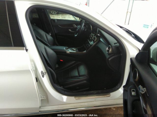 55SWF4JB9JU258907 Mercedes-Benz C-class C 300
