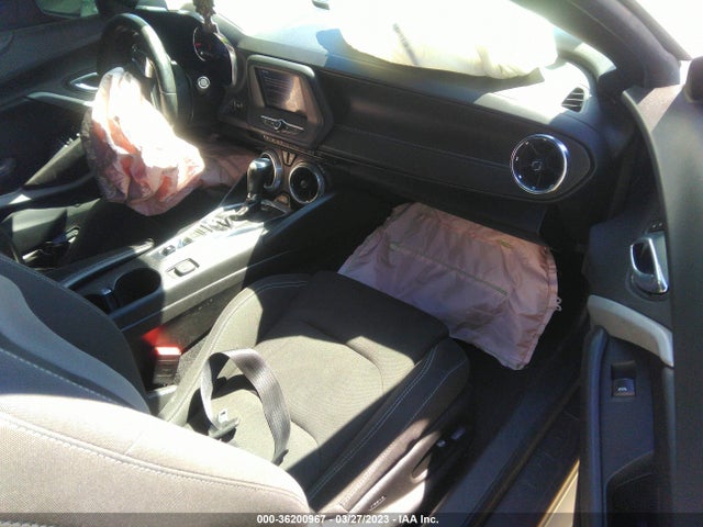 Chevrolet Camaro 1lt 2020 1G1FB3DX0L0119452 Image 5