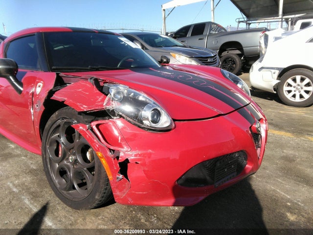 ZARBAAC42FM129312 Alfa Romeo 4c Launch Edition