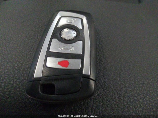 WBS8M9C35H5G85589 BMW M3