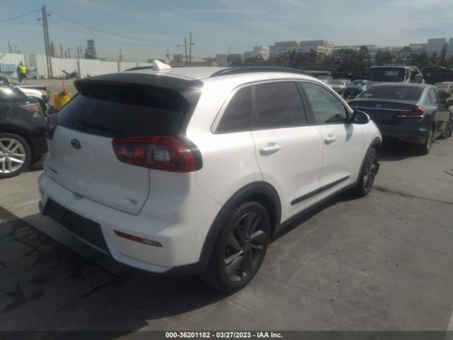 KNDCC3LC6H5058415 KIA Niro Touring Launch Edition