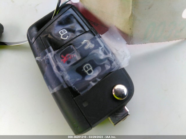 3VWRA7AU1FM082564 Volkswagen Golf Tdi S