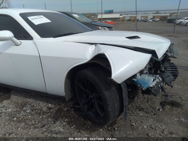 Dodge Challenger Sxt 2018 2C3CDZAG2JH212997 Image 6