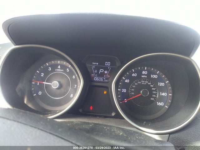 2016 HYUNDAI ELANTRA SE VIN: 5NPDH4AE2GH740612
