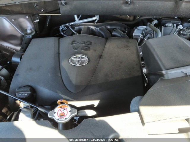 Toyota Highlander Le 2019 5TDBZRFH0KS981351 Image 11