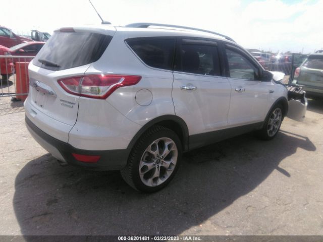 1FMCU0J96GUC78821 Ford Escape Titanium