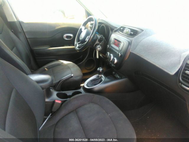 KNDJN2A22F7190028 KIA Soul Base