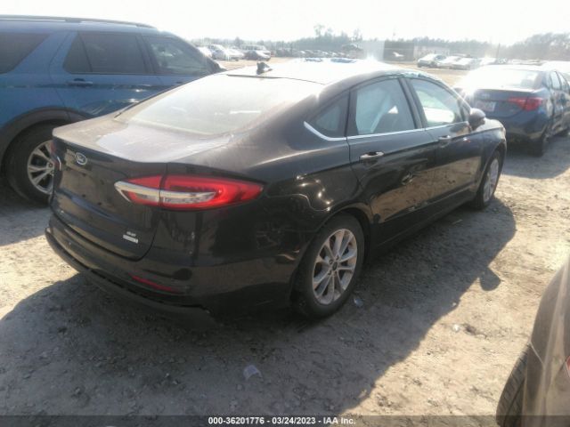 3FA6P0HD3LR150174 Ford FUSION SE