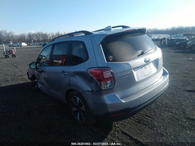 JF2SJAEC3HH595147 Subaru Forester Premium