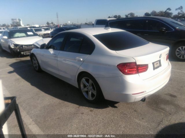 WBA3B1C50FK136479 BMW 3 Series 320i
