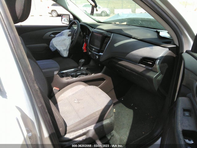 Chevrolet Traverse Lt Cloth 2018 1GNEVGKW1JJ100886 Image 5