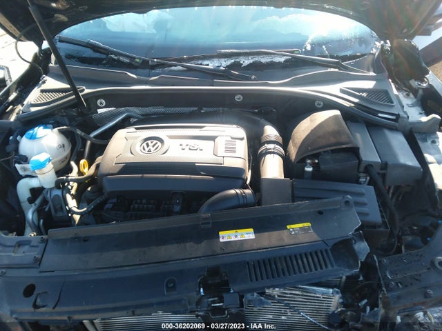 1VWAS7A35FC111339 Volkswagen Passat 1.8t Limited Edition