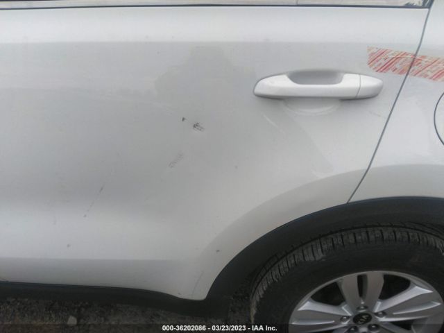 KNDPMCAC3H7088722 KIA Sportage Lx