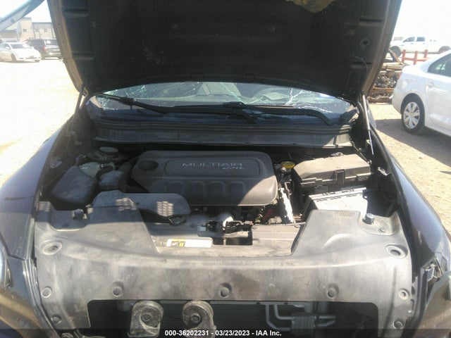 1C4PJLLB1JD552093 Jeep Cherokee Latitude Plus