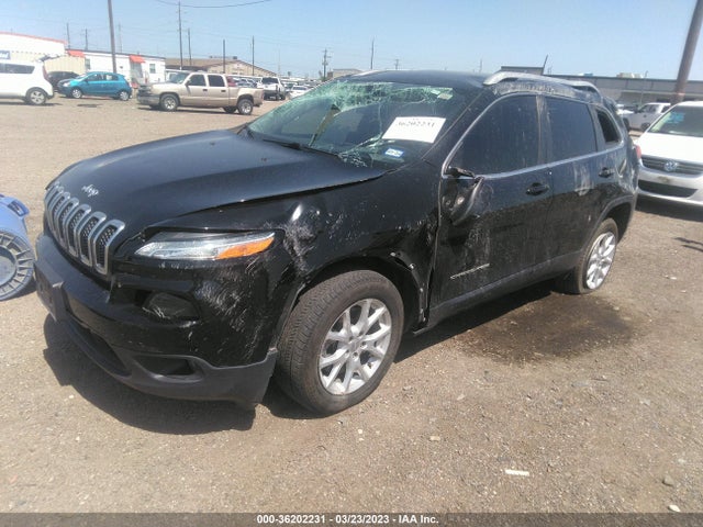 1C4PJLLB1JD552093 Jeep Cherokee Latitude Plus