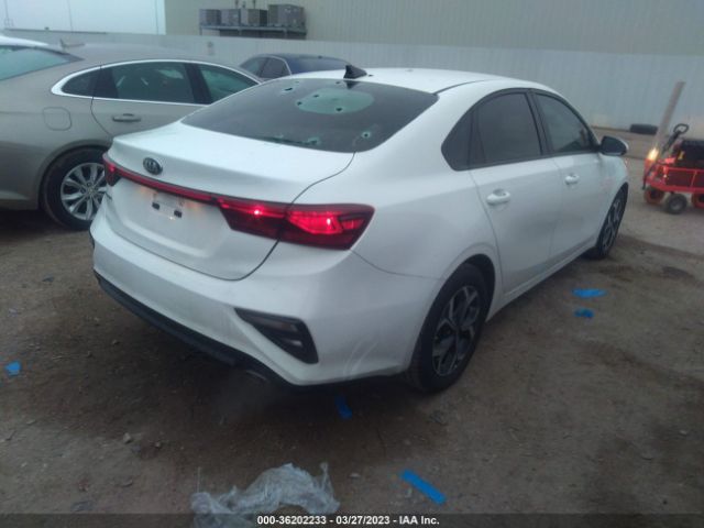 3KPF24AD3LE178977 KIA Forte Lxs