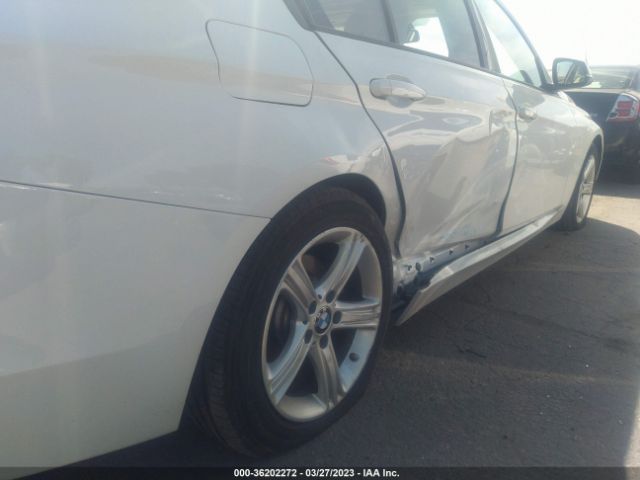 WBA3C1C52FK121821 BMW 3 Series 328i
