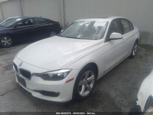 WBA3C1C52FK121821 BMW 3 Series 328i