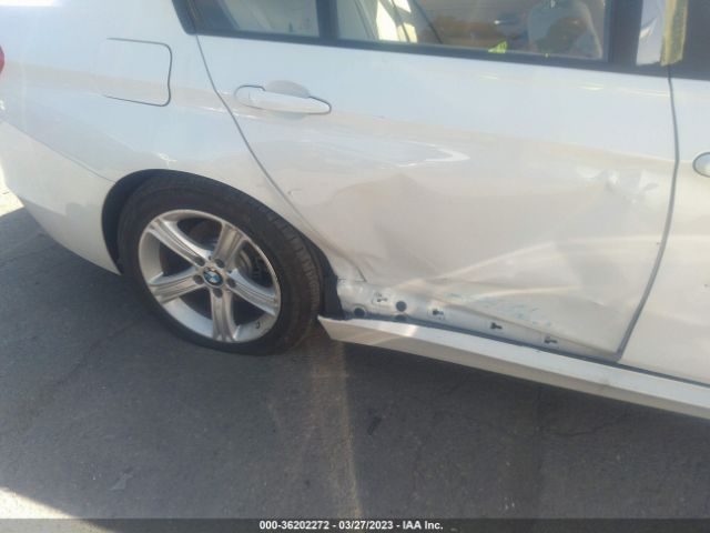 WBA3C1C52FK121821 BMW 3 Series 328i