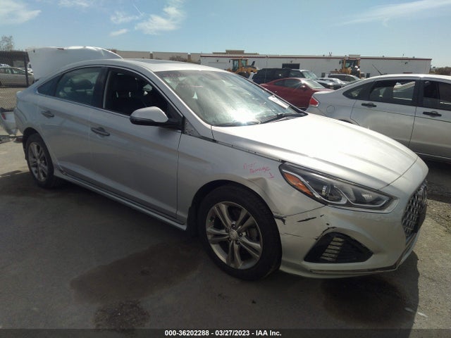 Hyundai Sonata Sport 2018 5NPE34AF3JH674946 main image