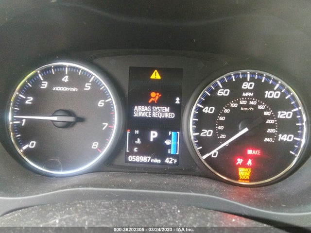 JA4AD2A34JJ004992 Mitsubishi Outlander Es
