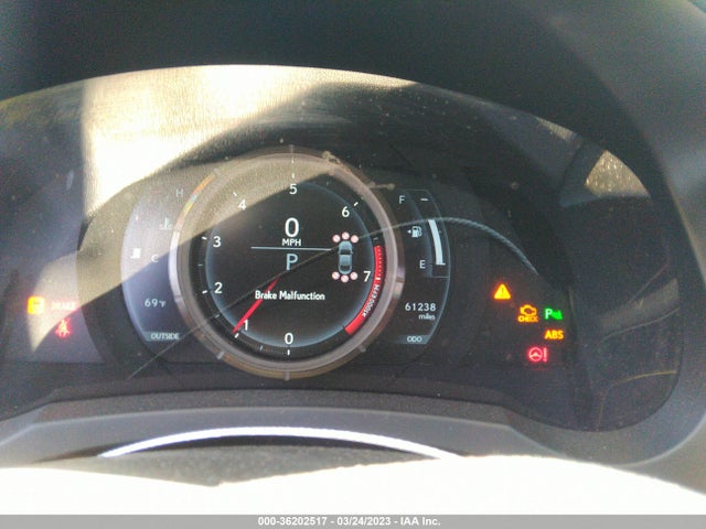 Lexus RC 350 2015 JTHHE5BC8F5002470 Image 9