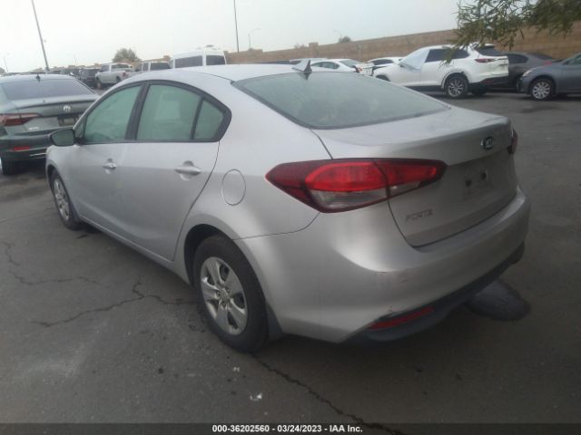 3KPFK4A79HE099525 KIA FORTE LX