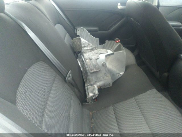 3KPFK4A79HE099525 KIA FORTE LX