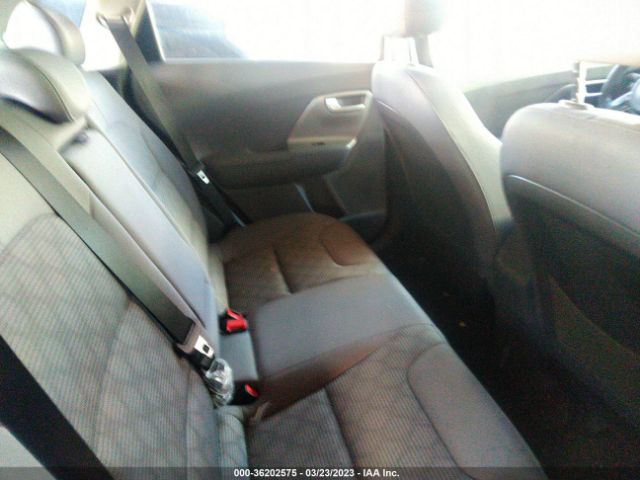 KNDCB3LC9H5094179 KIA NIRO LX