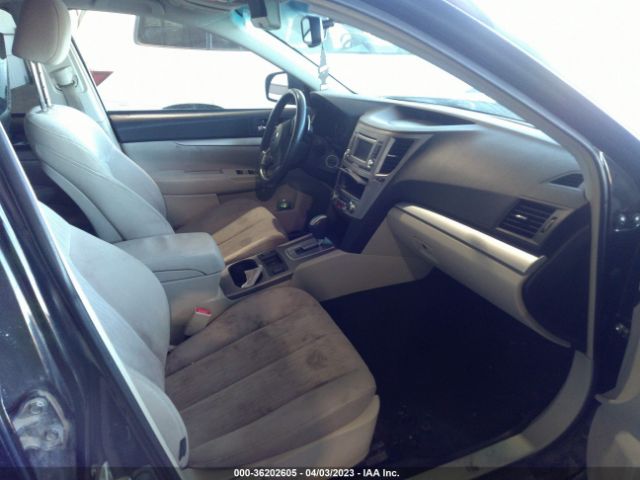 4S4BRCCC1E3247860 Subaru Outback 2.5i Premium